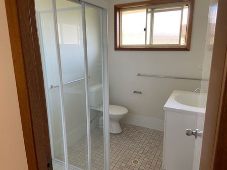 Quiet Villa - Photo 3