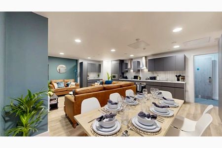 Bronze Studio - Photo 4