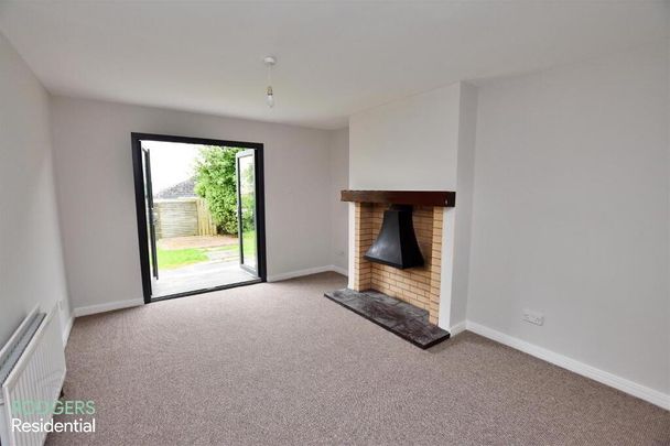 79 Shore Road, Greenisland, Carrickfergus, BT38 8TZ - Photo 1