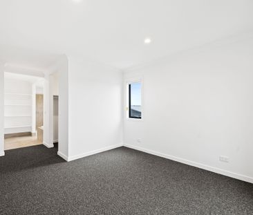 Contemporary Living in Mickleham - Photo 5