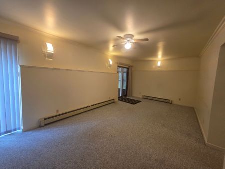 For Lease - 32 Meadowview Avenue, Markham, Ontario - Photo 4
