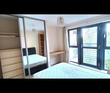 2 Bed Flat, Spa Road, SE16 - Photo 3