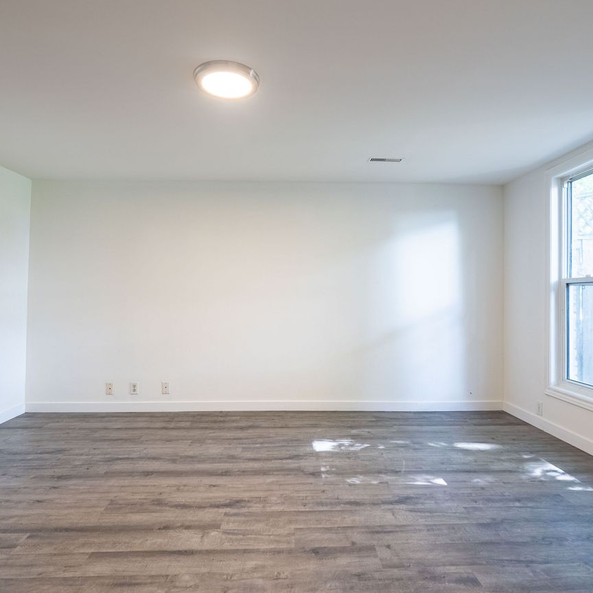 For Lease - 85 Daphne Crescent Unit# Lower, Barrie, Ontario - Photo 1