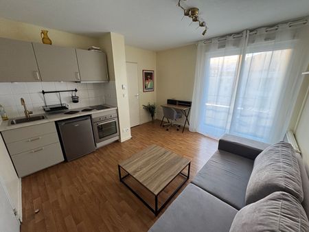 Location Appartement 1 pièce 20m² ROUEN 76100 - Photo 3