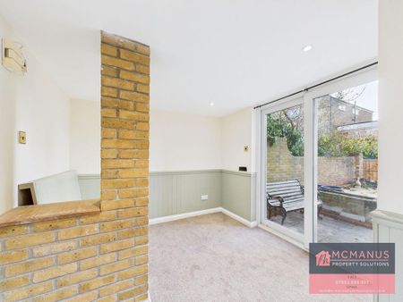 3 bedroom semi-detached house to rent - Photo 2