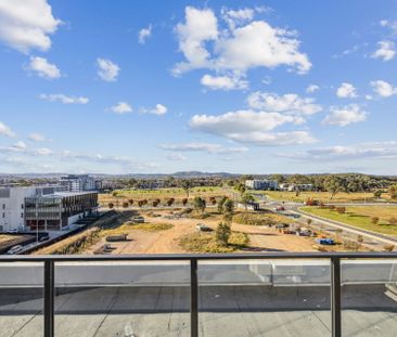 Live in the heart of Gungahlin - Photo 2