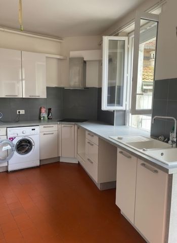 Location Maison 5 pièces 124m² - Photo 5