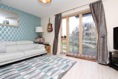 Kiln Lodge, Trout Road, West Drayton, UB7 - Photo 2