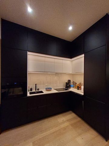 Appartement te huur - Foto 2