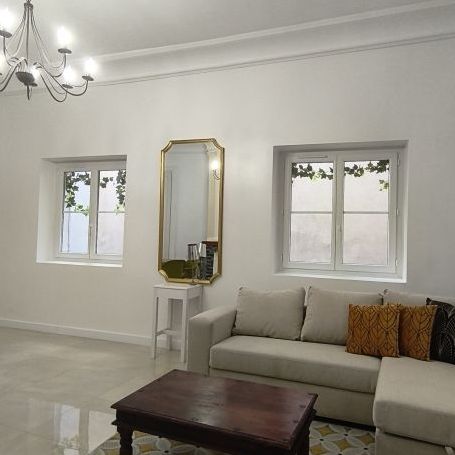 Location Appartement P2 Meublé Nimes - Photo 1