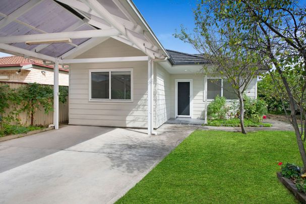 BARGAIN GRANNY FLAT INC WATER & POWER - Photo 1