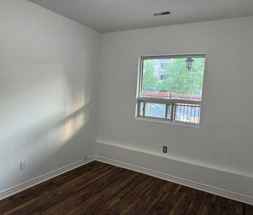 For Lease - 400 York Boulevard Unit# 103, Hamilton, Ontario - Photo 3