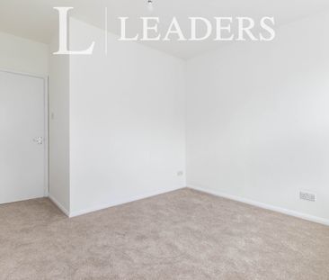 1 bedroom apartment to rent Woodcote Road, Wallington, SM6 - Photo 1