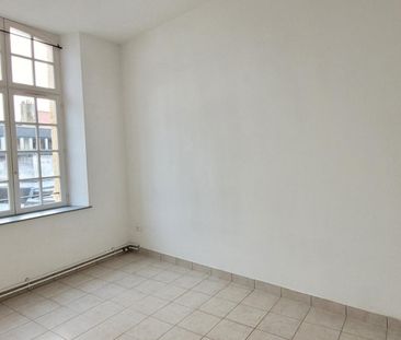 Location Appartement 2 pièces 60m² ST OMER 62500 - Photo 1