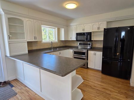 For Lease - 7324 5 Side Road, Wellington North, Ontario - Photo 3