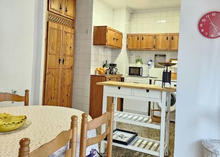 Calle Remolcador, Valencia, Valencian Community 46009 - Photo 2