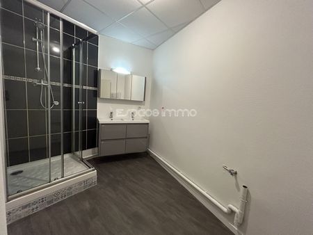 F3 - ROUEN GARE - TERRASSE - PARKING - Photo 5