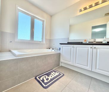 For Lease - 7 Barnham Street, Ajax, Ontario - Photo 6