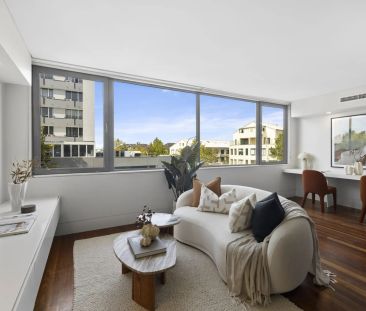 Exquisite One Bedroom Apartment in Sought-After Complex Positioned ... - Photo 5