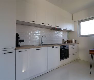 Modern appartement met twee slaapkamers - Photo 3