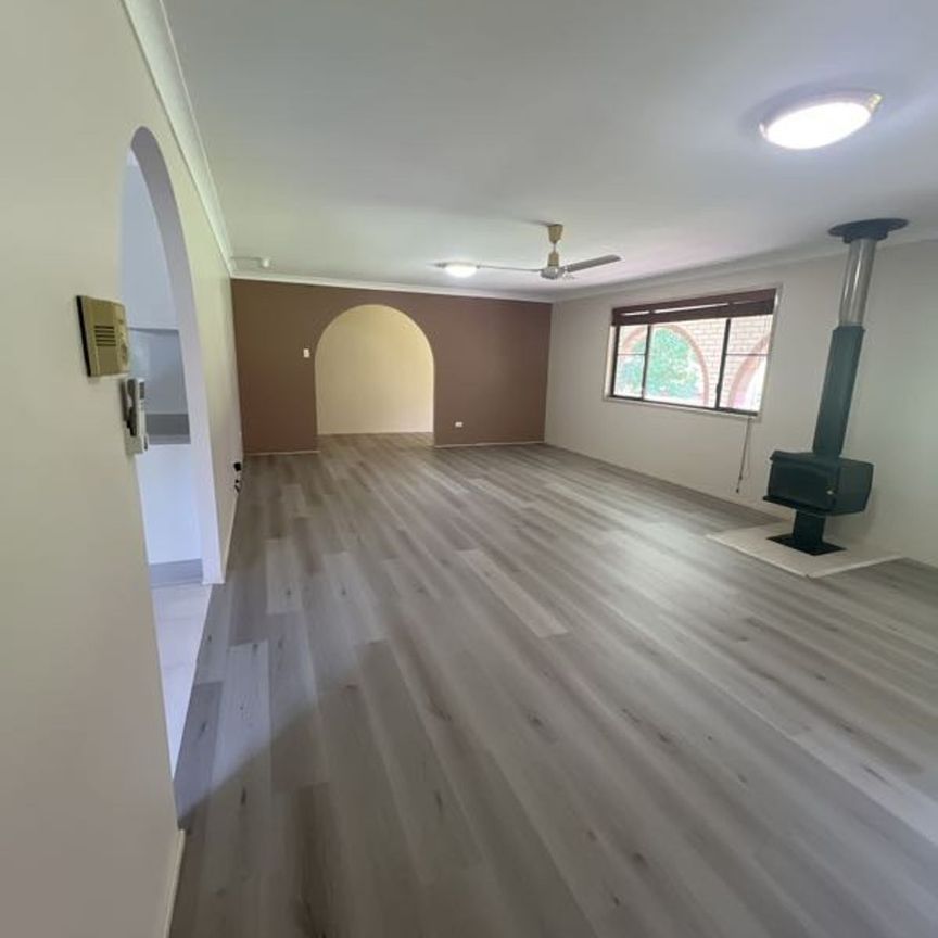 Bring Your Ride On - Large Family Home with Plenty of Space for the Entire Family. - Photo 1