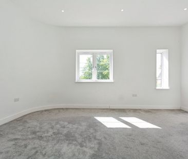Petersfield Road - Photo 4