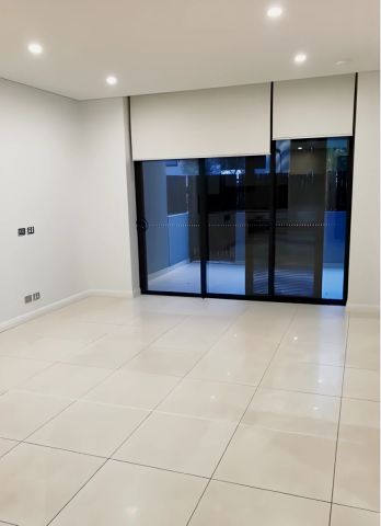 1 bed 1 bath-G56 - Photo 2