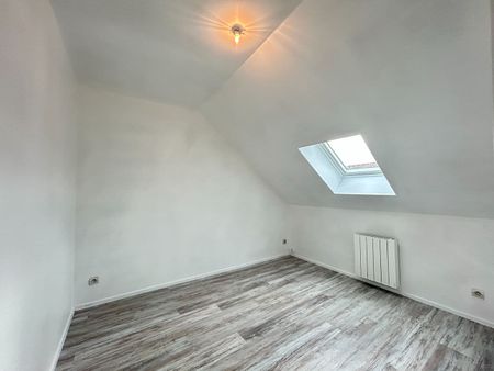 APPARTEMENT 25M² - QUARTIER CLAIRMARAIS - REIMS - Photo 4