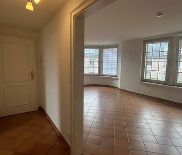 Gepflegte 2-Zimmerwohnung mit Einbauküche in Oberforstbach! - Foto 1