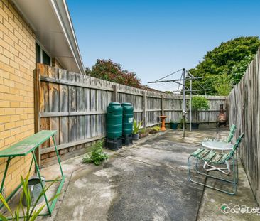 9/5 Hope Court Frankston VIC - Photo 2