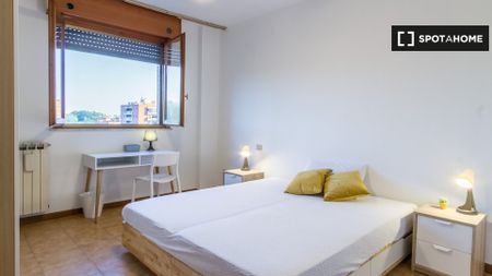 Via dei Missaglia, Milan, Lombardy 20142 - Photo 2