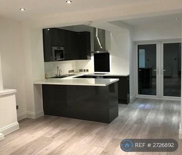 3 bedroom end of terrace house to rent - Photo 6