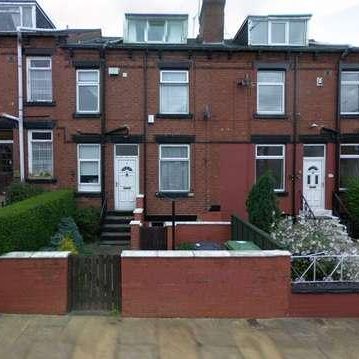 Garnet Crescent, Beeston, Leeds, LS11 - Photo 2