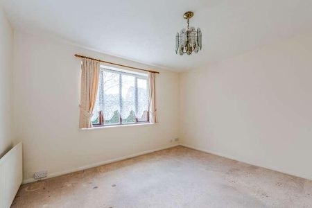 Abbotsbury Court, Kings Road, RH13 - Photo 3