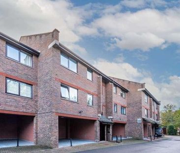 Nightingale Court, Fulham Broadway, SW6 - Photo 1