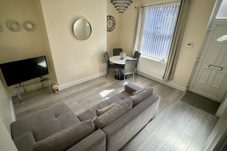 Ashton Mount - Photo 3