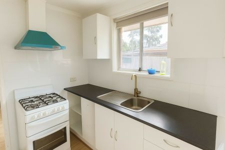 FANTASTIC HOME IN PRIME LOCATION - Photo 2