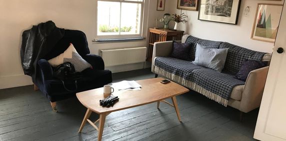 3 Bed Flat, Brixton, SW4 - Photo 2