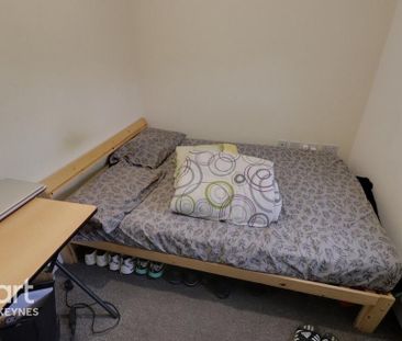 4 bedroom semi-detached house to rent - Photo 1