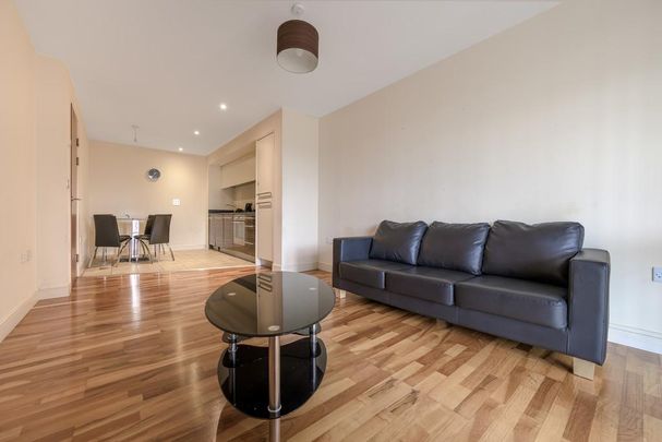 1 bedroom apartment to rent - Photo 1