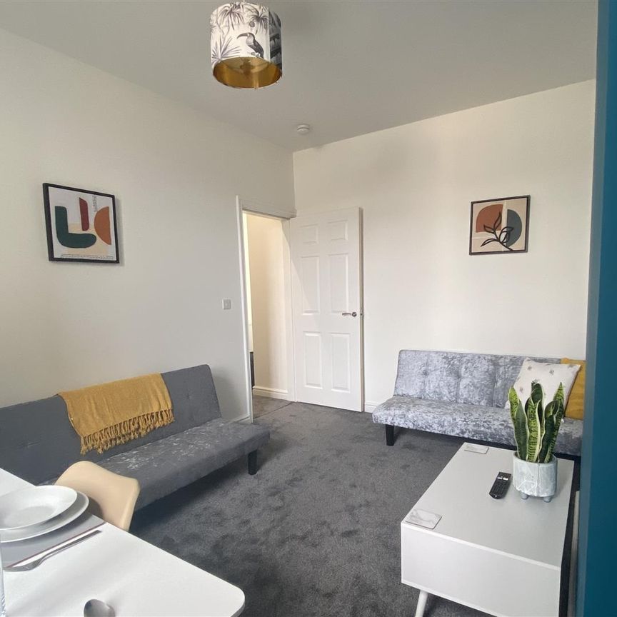 1 bed house to rent in Montague Road, Burnley, BB11 - Photo 1