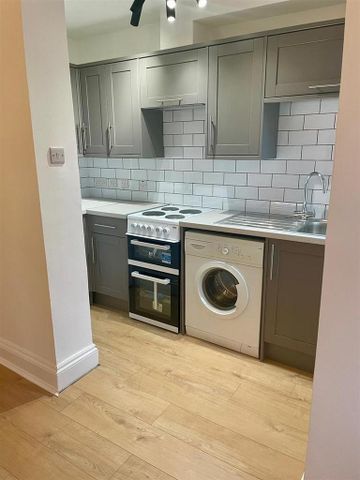 1 bedroom apartment to rent - Photo 5