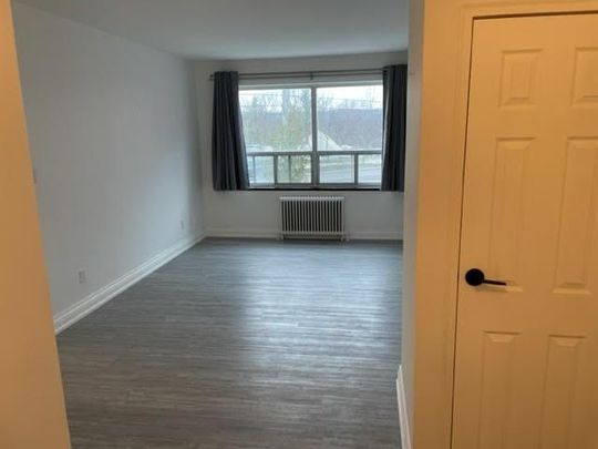 For Lease - 37 MERICOURT Road Unit# 211, Hamilton, Ontario - Photo 1