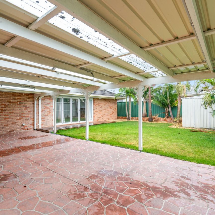 Family Home with Multiple Living Spaces in Schofields - Photo 1