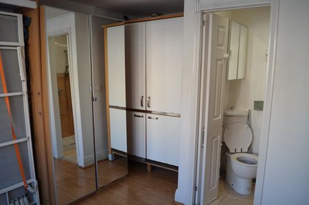 Studio Flat, Blandford Road, BR3 - Photo 5