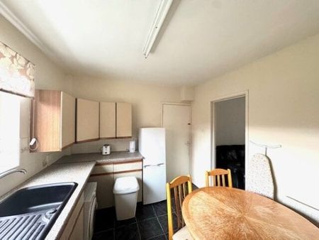 Burrows Avenue, Beeston, NG9, Property for rent - Photo 3