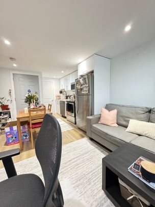 For Lease - 980 Jacarandah Drive, Newmarket, Ontario - Photo 1