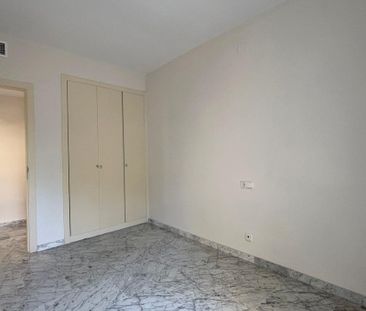 Apartamento 3 dormitorios en alquiler en Bahía de Marbella - Foto 5