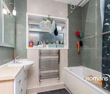 Highland Road, Aldershot, GU12 - Photo 6