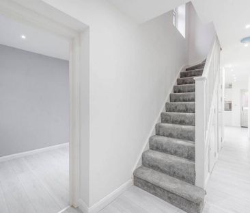 5 bedroom semi-detached house to rent - Photo 5